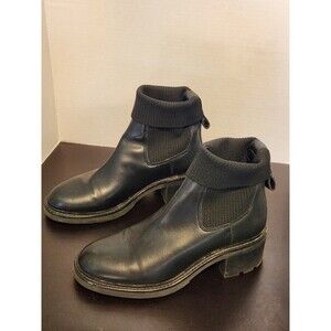 Sz7.5 - Steve Madden Womens Black Boots